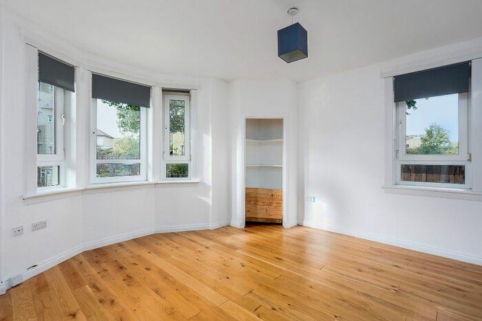 1 Bedroom Flat To Rent In Lochend Grove, Restalrig, Edinburgh, EH7