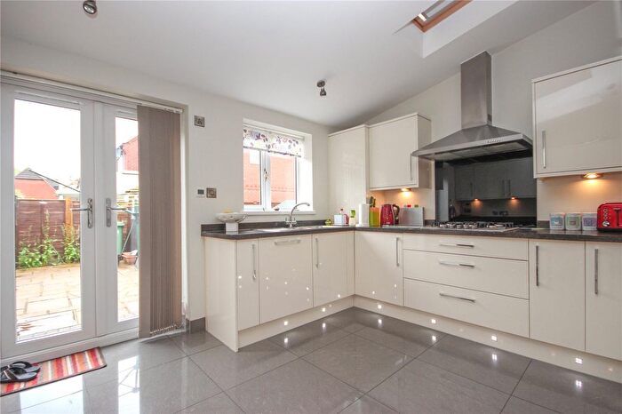 4 Bedroom Terraced House To Rent In Dewfalls Drive, Bradley Stoke, Bristol, BS32