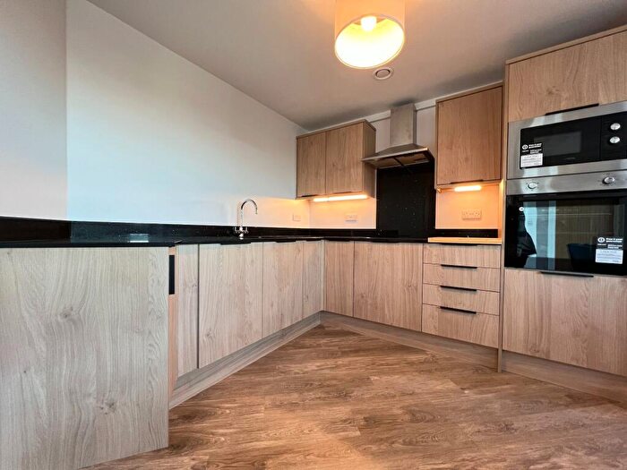 3 Bedroom Apartment To Rent In Flat, Canning Chambers, Canning Circus, Nottingham, NG7