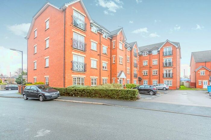 2 Bedroom Apartment To Rent In Fog Lane, Didsbury, Manchester, M19