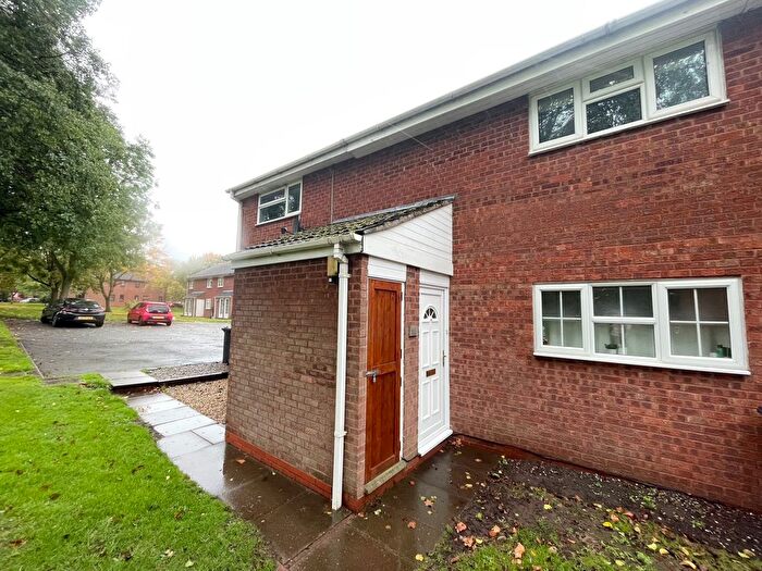1 Bedroom Property To Rent In Yew Tree Avenue, Lichfield, WS14