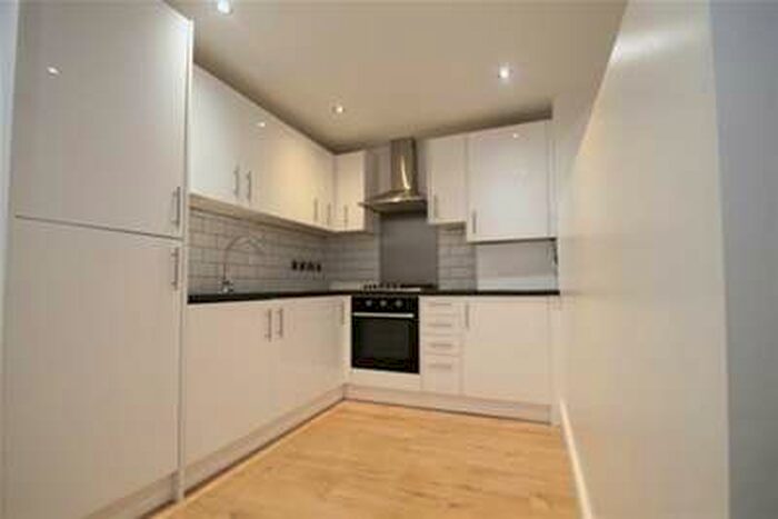 2 Bedroom Flat To Rent In Southwood Road, New Eltham, SE9