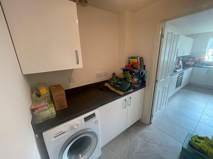 1 Bedroom Detached House For Sale In Clowes Street, Manchester, M12