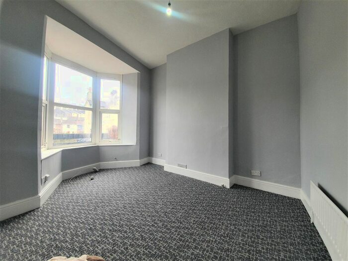 4 Bedroom Property To Rent In Alexandra Road, Torquay, TQ1