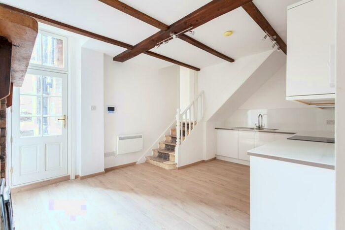1 Bedroom Flat To Rent In Milton Avenue, N6