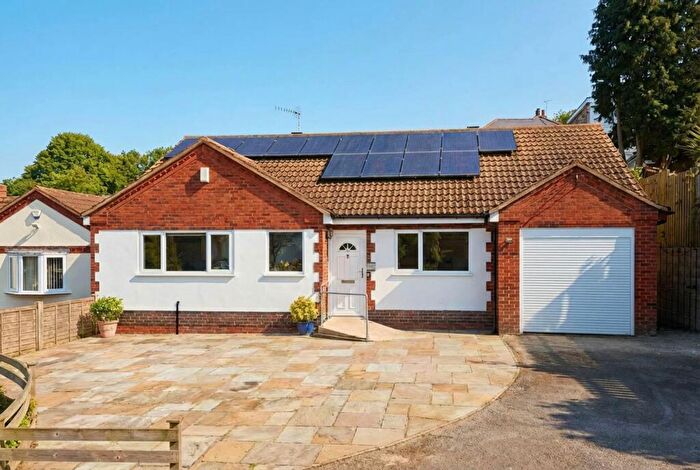 3 Bedroom Detached Bungalow For Sale In Park Road, Woodthorpe, Nottingham, NG5