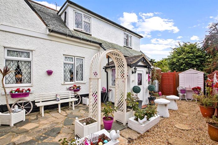 2 Bedroom Semi-Detached House For Sale In Florida Road, Ferring, Worthing, BN12