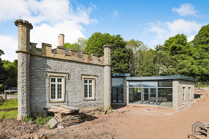 4 Bedroom Detached House For Sale In The Lodge, Severn Stoke Bank, Worcester, WR8