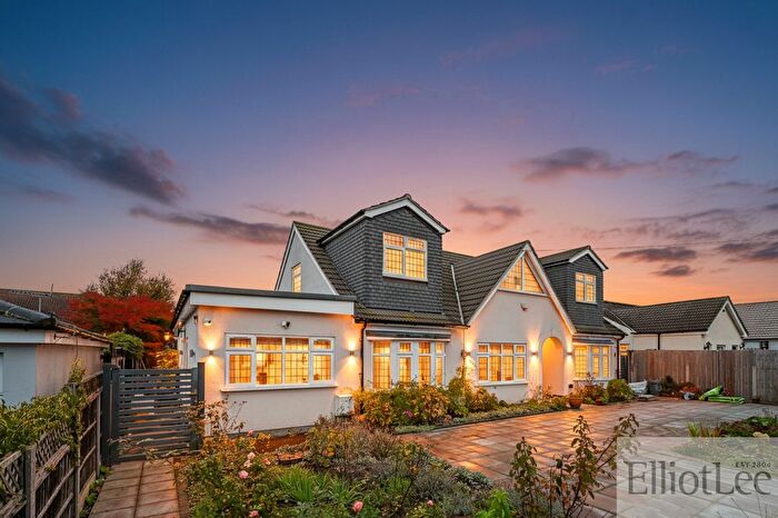 1 Bedroom Studio To Rent In The Annex, Pield Heath Avenue, Uxbridge, UB8