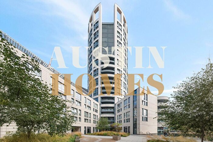 2 Bedroom Apartment To Rent In Eagle Point, City Road, London, EC1V