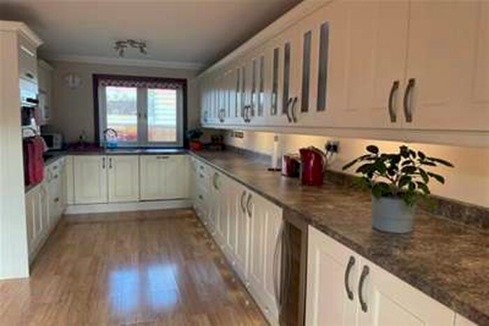 4 Bedroom Terraced House To Rent In Popley, RG24