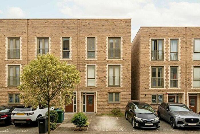 4 Bedroom Terraced House To Rent In Coxwell Boulevard, London, NW9