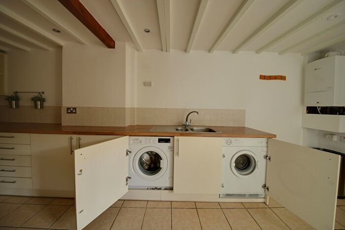 2 Bedroom End Of Terrace House To Rent In Mattys Lane, Frodsham, WA6