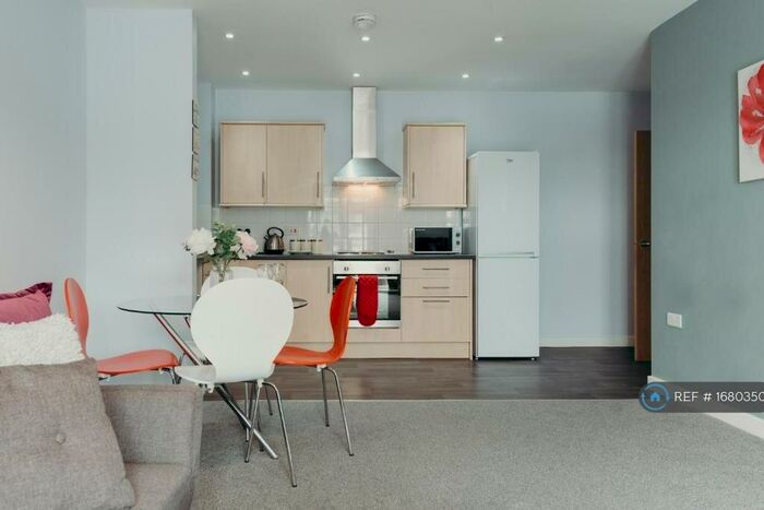 2 Bedroom Flat To Rent In Caryl Street, Liverpool, L8