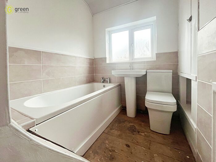 2 Bedroom Semi-Detached House For Sale In Foden Road, Great Barr, Birmingham, B42
