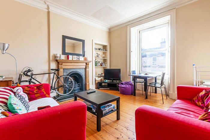 3 Bedroom Flat To Rent In L – Livingstone Place, Edinburgh, EH9