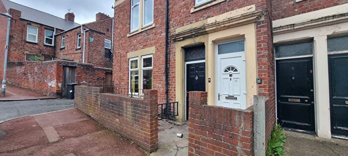 3 Bedroom Flat To Rent In Stephenson Street, Gateshead, NE8