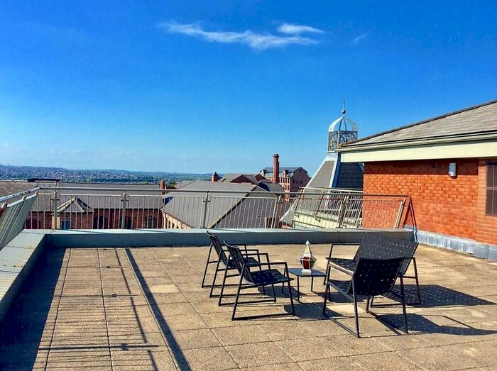 3 Bedroom Penthouse To Rent In Raleigh Square, Raleigh Street, NG7