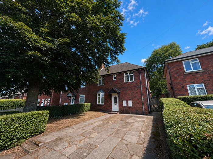 3 Bedroom Semi-Detached House For Sale In Quarry Brow, Upper Gornal, DY3