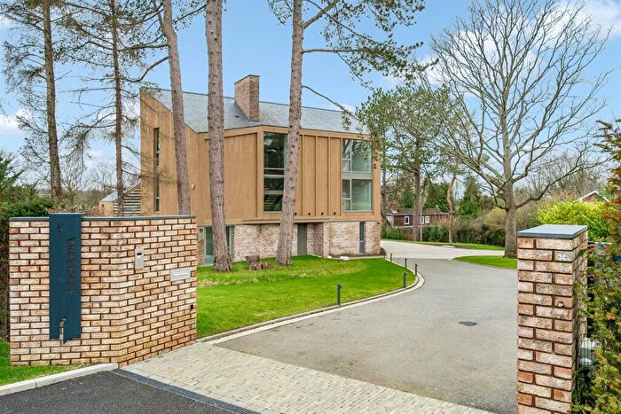 5 Bedroom Detached House For Sale In Waterbank Place, Prestbury, Macclesfield, SK10