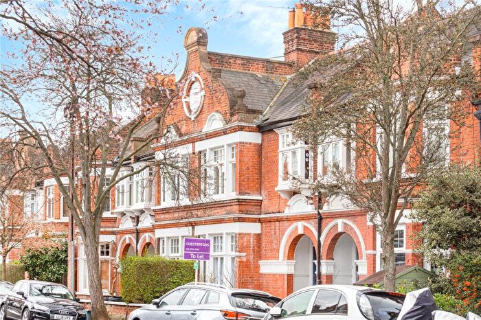 2 Bedroom Flat To Rent In Cowley Road, Mortlake, SW14