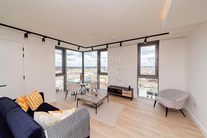 2 Bedroom Apartment To Rent In Valencia Tower, Bollinder Place, London, EC1V
