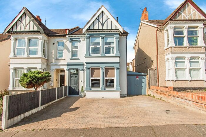 4 Bedroom Semi-Detached House For Sale In Honiton Road, Southend-On-Sea, Essex, SS1