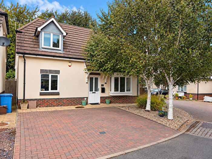 3 Bedroom Detached House For Sale In Saxon Close, Hamworthy, Poole, BH15