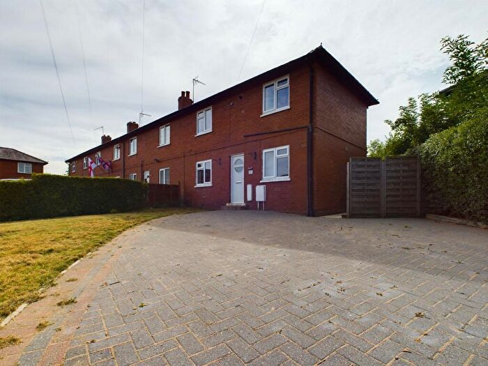 2 Bedroom Terraced House To Rent In Slingsby Crescent, Harrogate, HG1