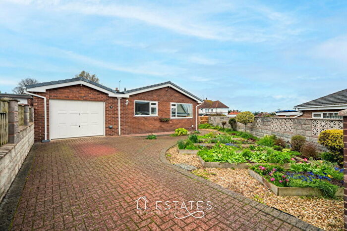 4 Bedroom Detached Bungalow For Sale In Rhodfa Bedwen, Prestatyn, LL19