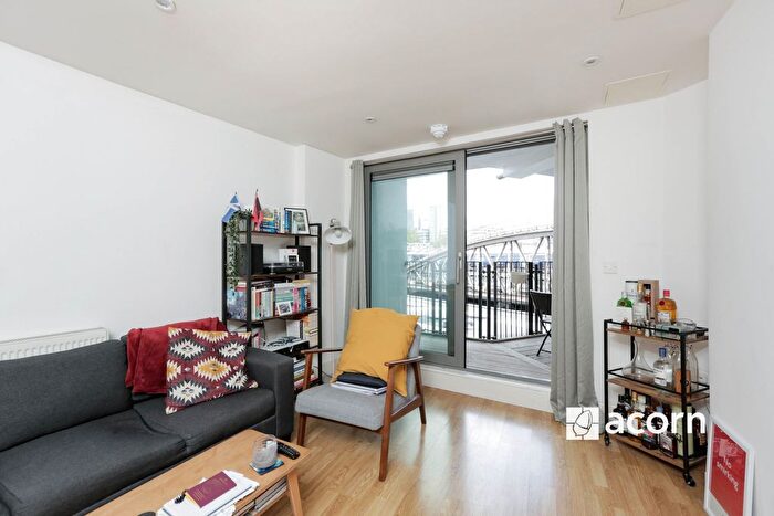 1 Bedroom Flat To Rent In Tanner Street, London, SE1