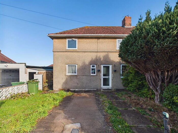 3 Bedroom House For Sale In Woodland Way, Kingswood, Bristol, BS15