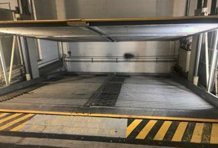 1 Bedroom Garage / Parking To Rent In Parking Space At, Albion Street, Leeds, West Yorkshire, K2