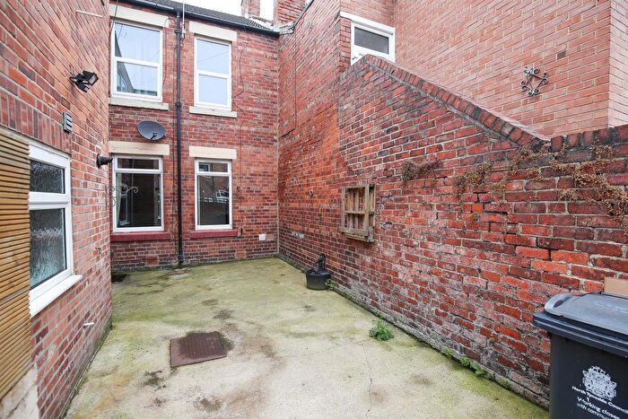 2 Bedroom Flat To Rent In Alnwick Street, Wallsend, North Tyneside, NE28