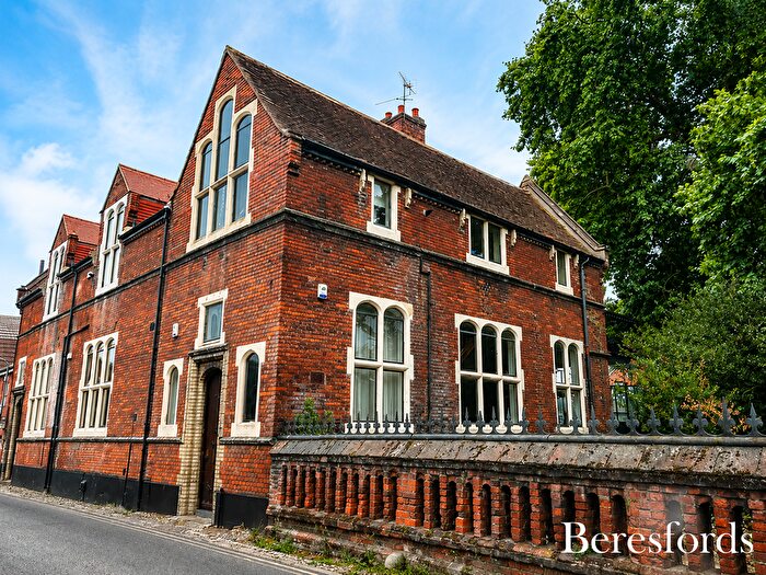 3 Bedroom Semi-Detached House To Rent In Priory Street, Colchester, CO1
