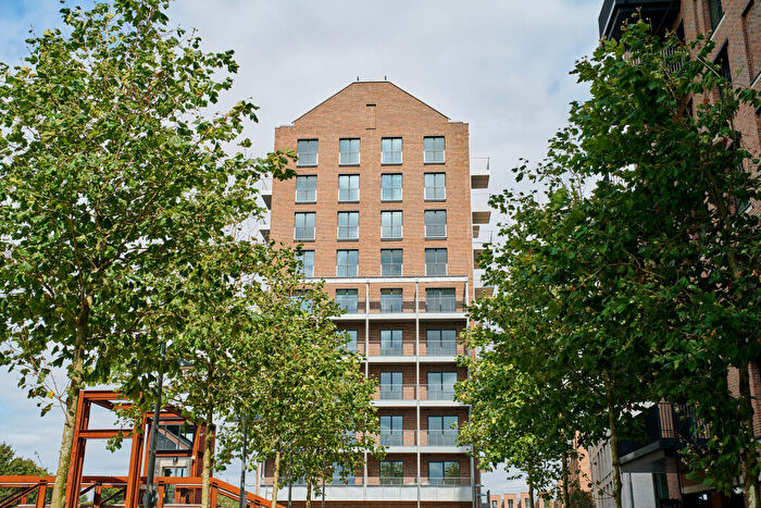 2 Bedroom Apartment To Rent In Approach House, Tottenham Hale London, N17
