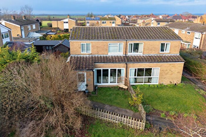 3 Bedroom Semi-Detached House For Sale In Bells Meadow, Guilden Morden, SG8