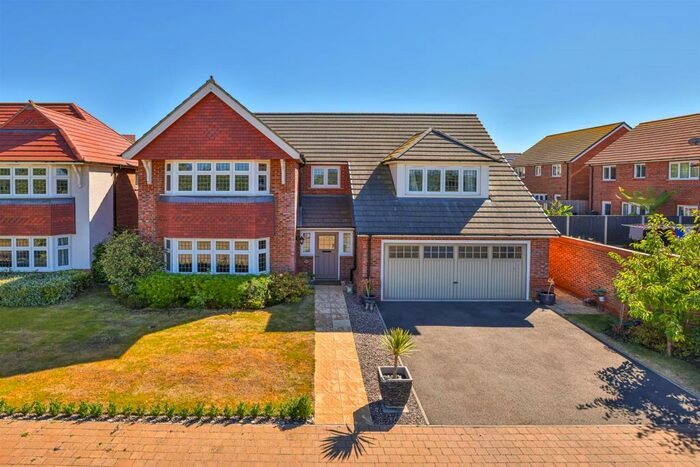 5 Bedroom Detached House To Rent In Mereway, Barton Seagrave, Kettering, NN15