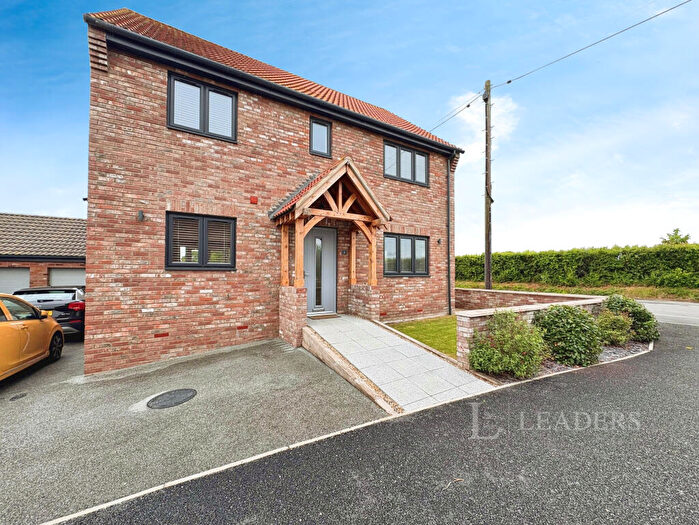 3 Bedroom Detached House To Rent In Sizeland Drive, Mileham, PE32