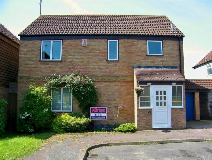 4 Bedroom Detached House To Rent In Tilmans Mead, Farningham, Kent, DA4