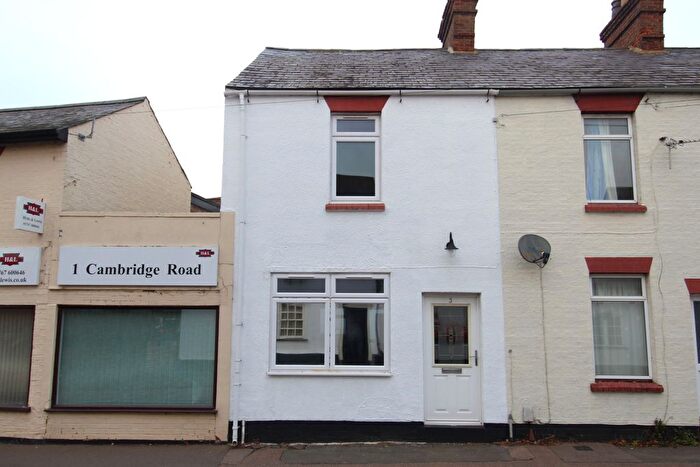 2 Bedroom End Of Terrace House For Sale In Cambridge Road, Sandy, SG19