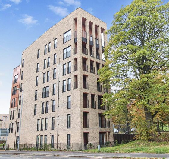 2 Bedroom Apartment To Rent In Grange Road, Glasgow, G42