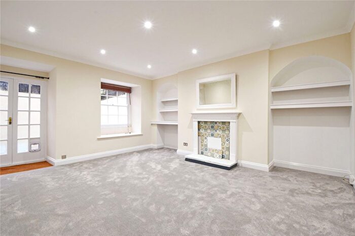 1 Bedroom Flat To Rent In Bellevue, Clifton, Bristol, Bristol, BS8