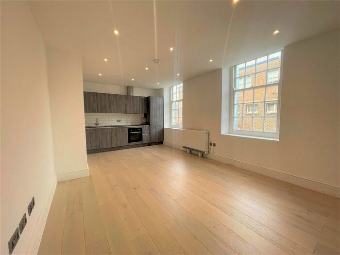 1 Bedroom Flat To Rent In Marlborough Place, Brighton, BN1