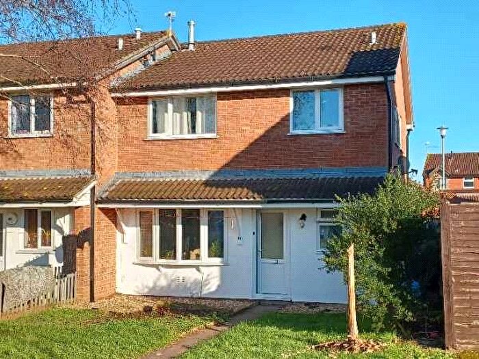 2 Bedroom Semi-detached House To Rent In Ashbourne Crescent, Taunton, Somerset, TA1