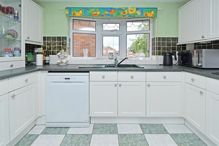 4 Bedroom Detached House For Sale In Eastbourne Close, Leek, ST13