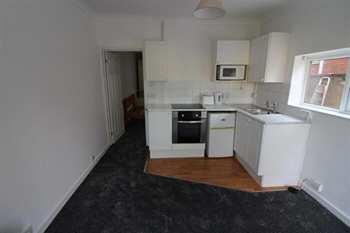 1 Bedroom Apartment To Rent In Arthur Road, Southampton, SO15