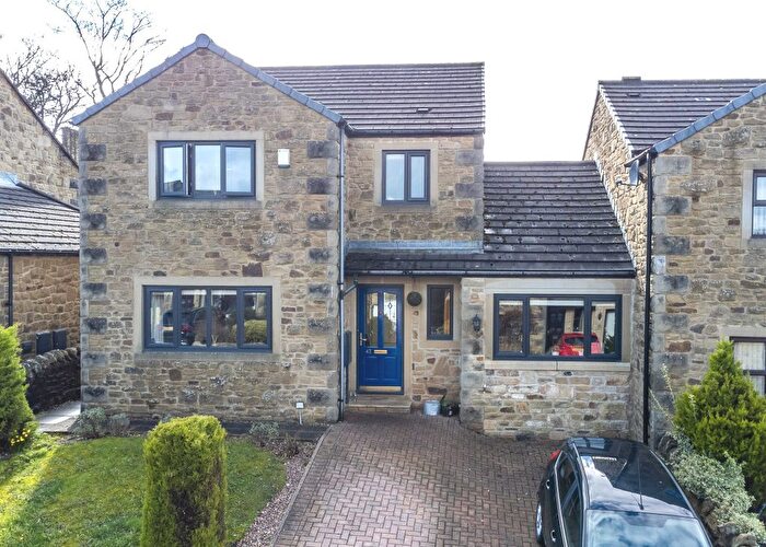 3 Bedroom Detached House For Sale In Heathcote Rise, Haworth, Keighley, BD22