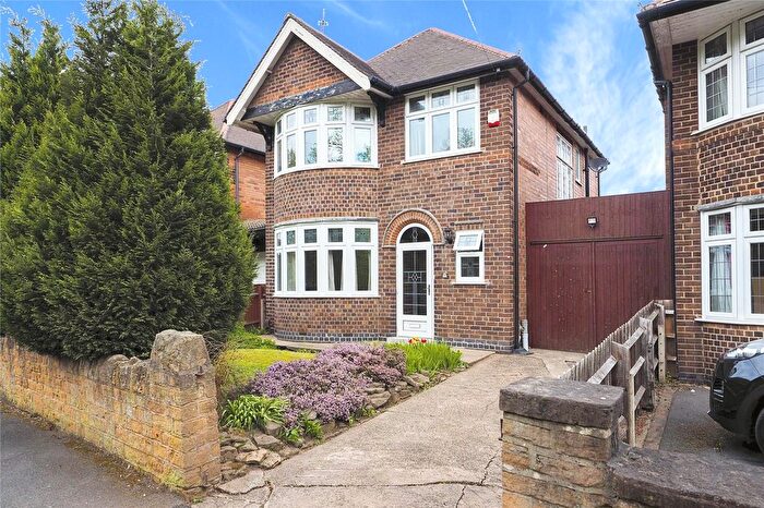 3 Bedroom Detached House To Rent In Wollaton Road, Nottingham, NG8