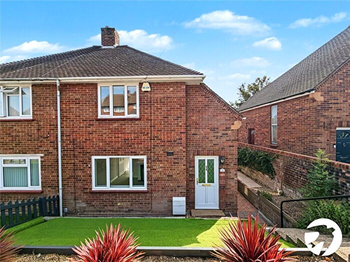 2 Bedroom Semi Detached House For Sale In Montgomery Avenue, Wayfield, Kent, ME5